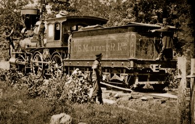Lokomotive auf der United States Military Railroad, 1861-65 von Mathew B. Brady